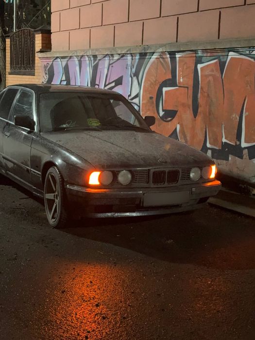 БМВ е34 в хорошем состоянии