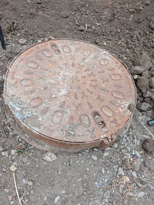 Capac canal din fontă D400, 60cm diametru, rotund, cu ramă, trafic greu