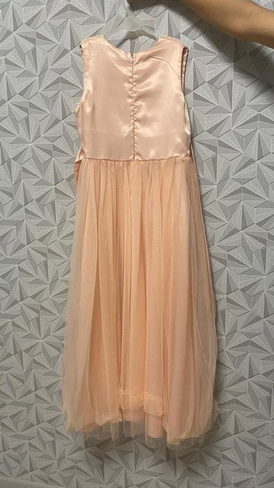 Праздничное детское платье