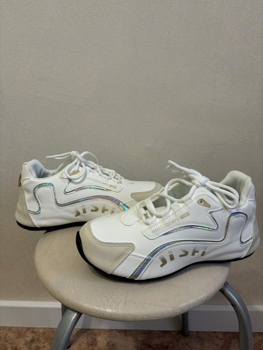 Красовка новый 39 размер