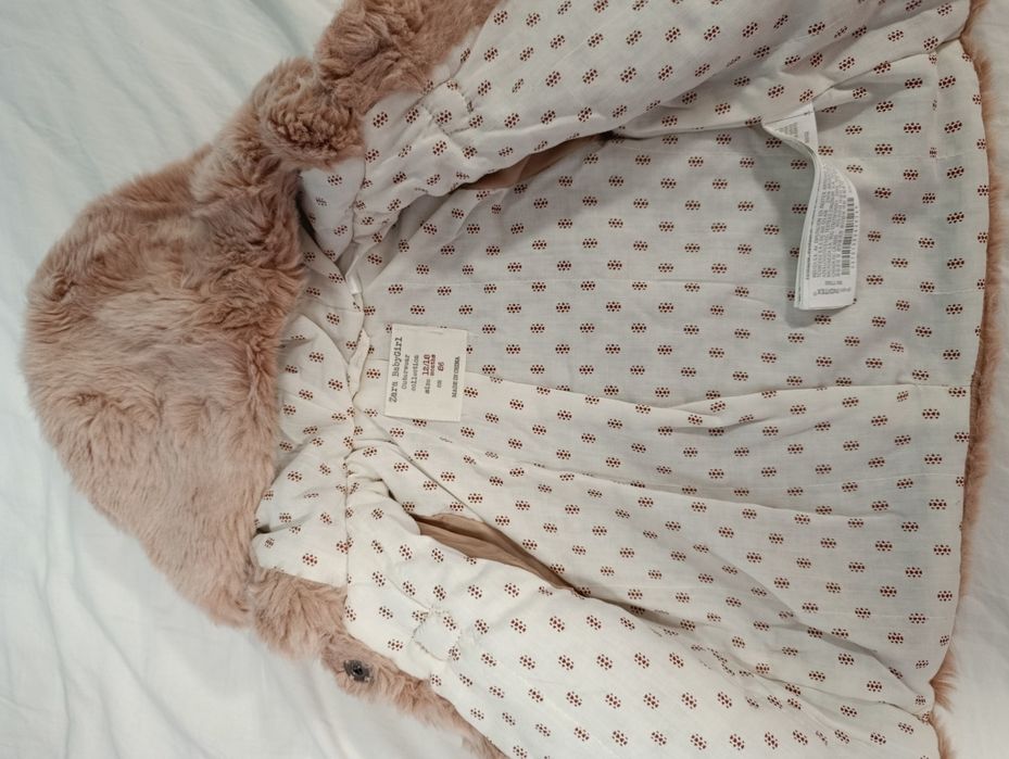 Пухено детско палтенце Zara