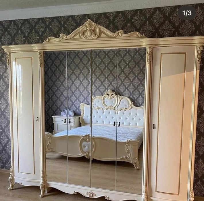 Спальный гарнитур Лорена