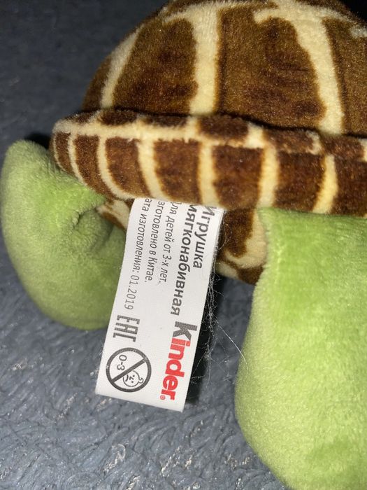 Игрушки kinder одна штука 1000тг