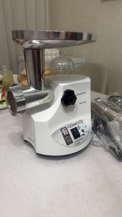 Kenwood мясорубка