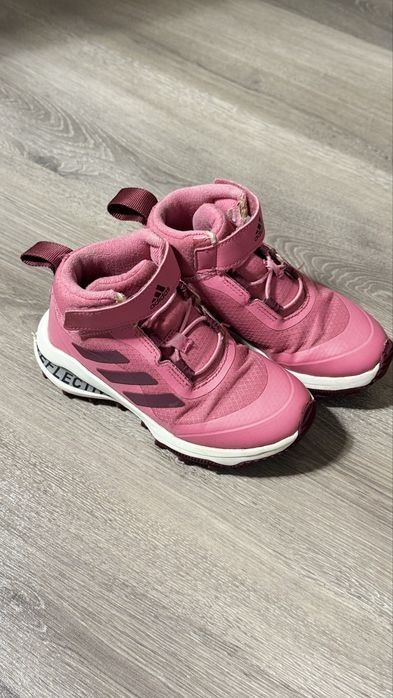 Детски високи зимни обувки