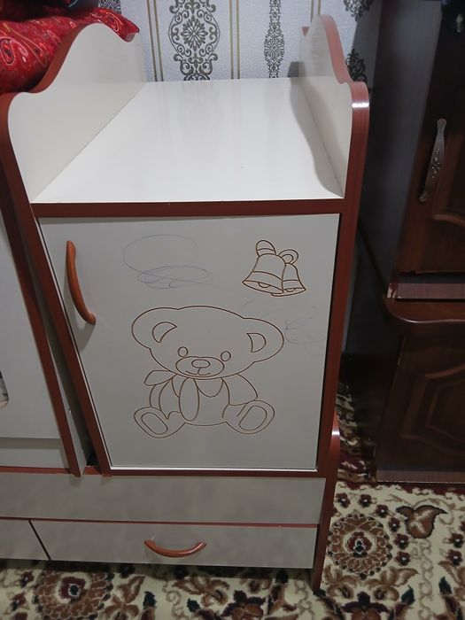 BOLALAR uchun mo'ljallangan divan+belanchak