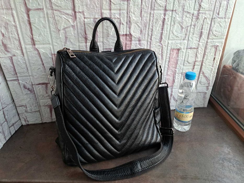 дамска раница,черна кожена,чанта-естествена кожа,