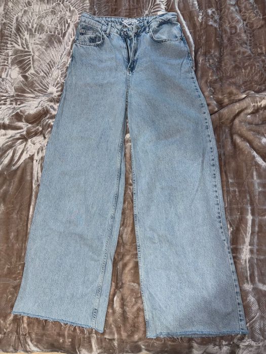 Продам женскую одежду