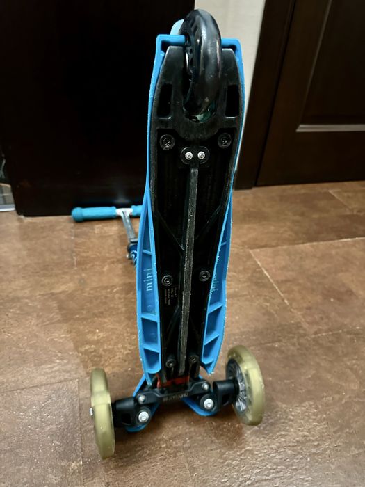 Самокат Mini Micro Led