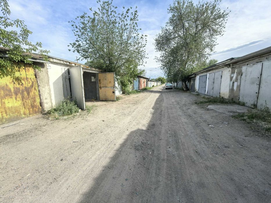 Продается гараж в Кооперативе Оранжерея
