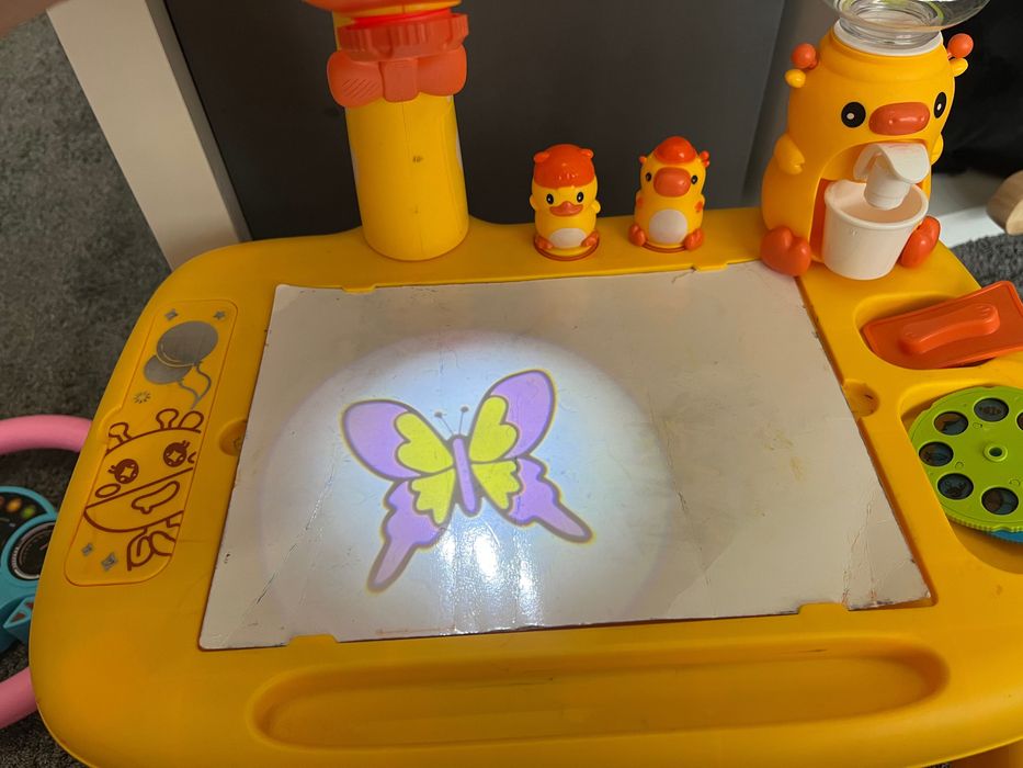 Детска маса за рисуване с проектор - жираф