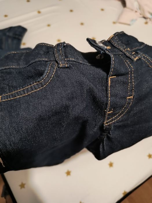 Set 3 perechi de blugi băiețel H&M mărimea 104 și 110 impecabili