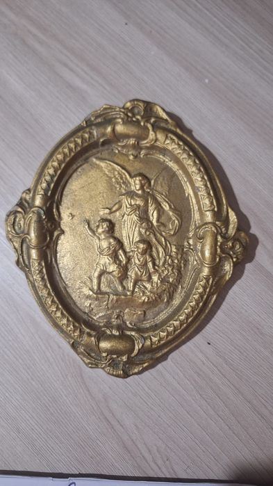 Отдам за вкусняшку.