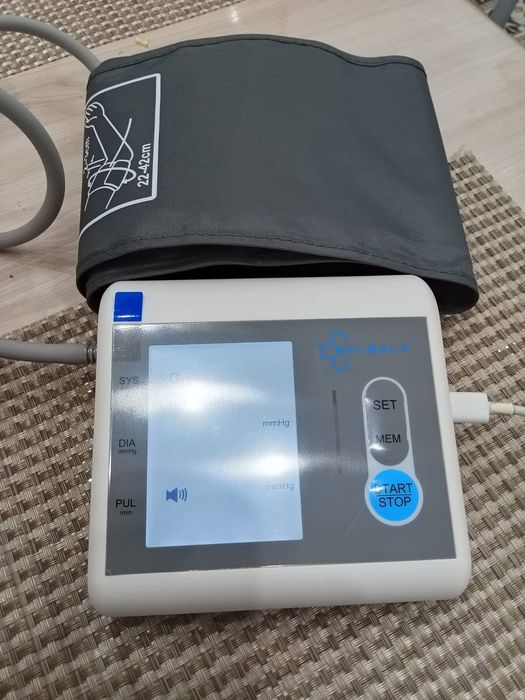 Тонометр для измерения давления автоматический новый