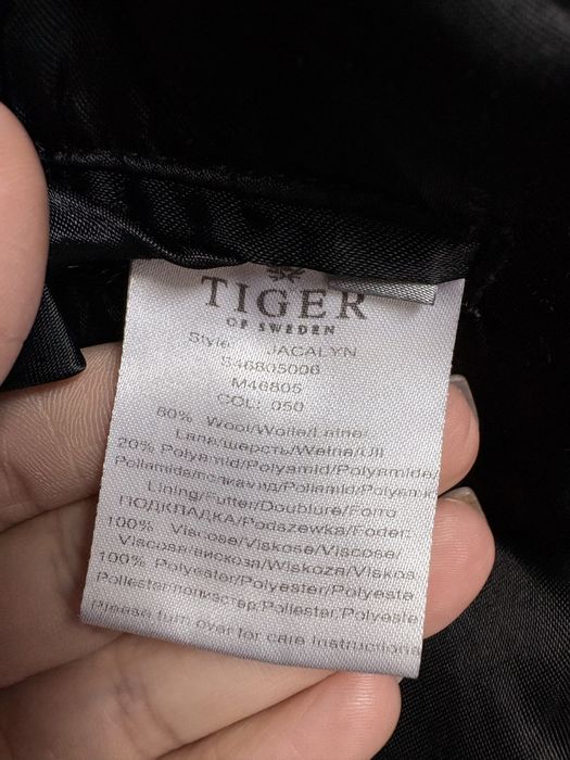 Палто 80% вълна Tiger of Sweden Jacalyn