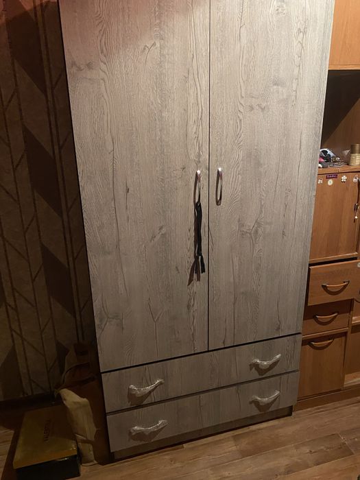 Шкаф в хорошем состоянии