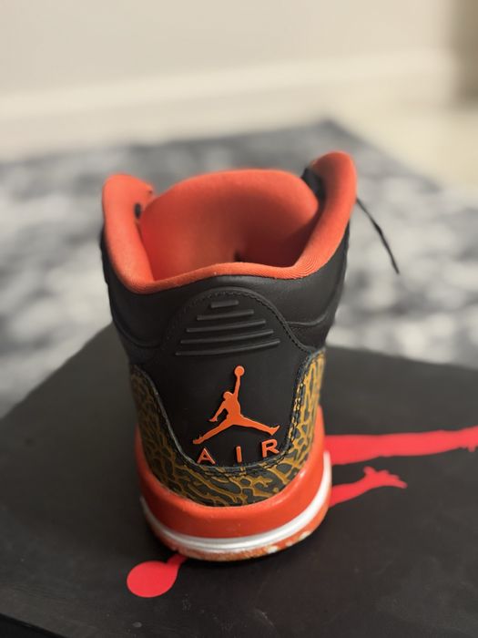 Jordan 3 orange kumkumquat