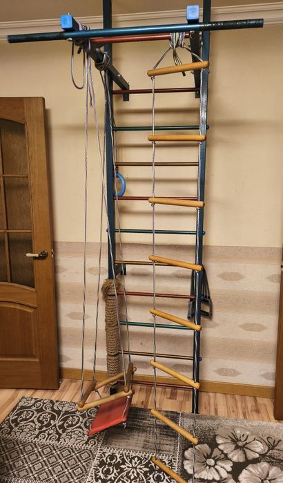 Шведская детская стенка б/у