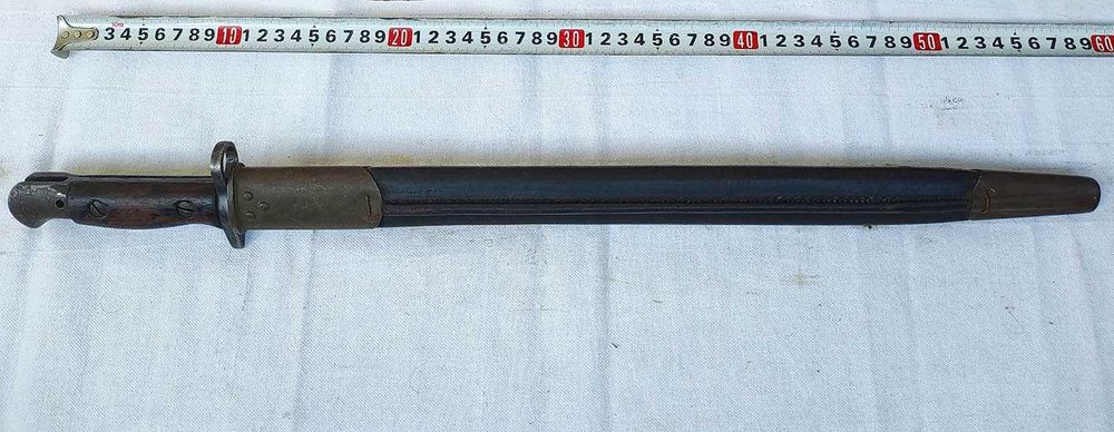 Продавам британски щик М1097 Chapman