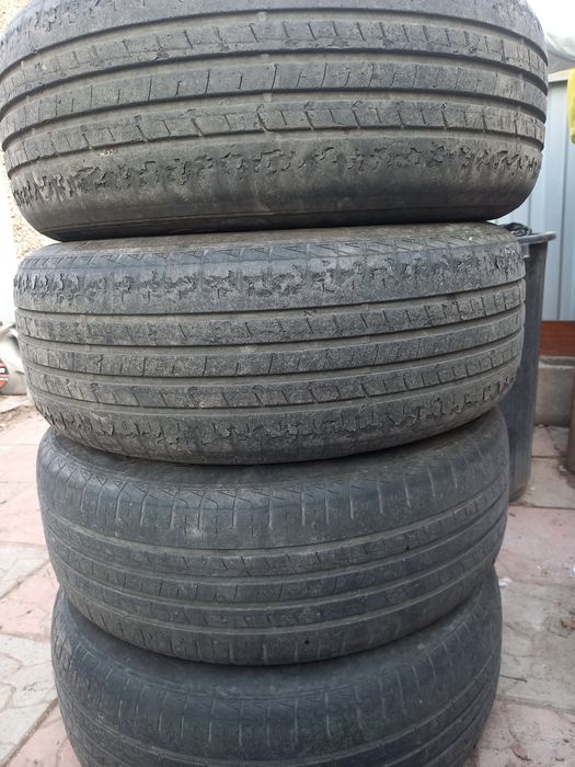 Продам летние шины 215/ 60 /16R