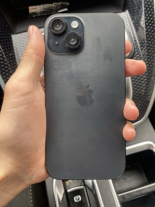 Продам айфон 15 128память срочно