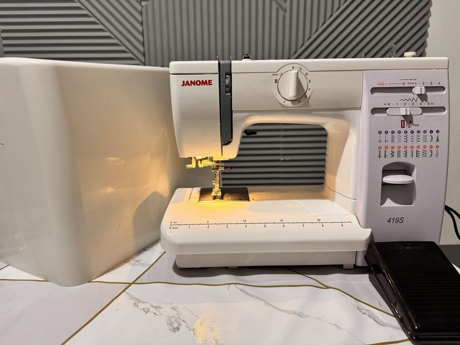 Швейная машина Janome 419S