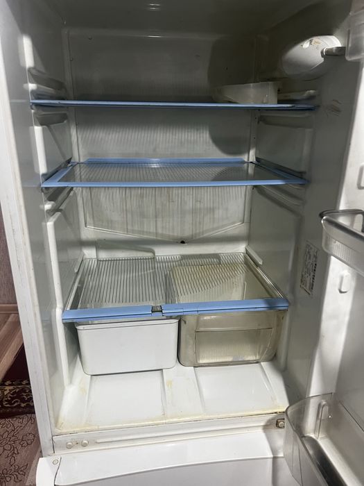 Продается холодтльник от компании indesit