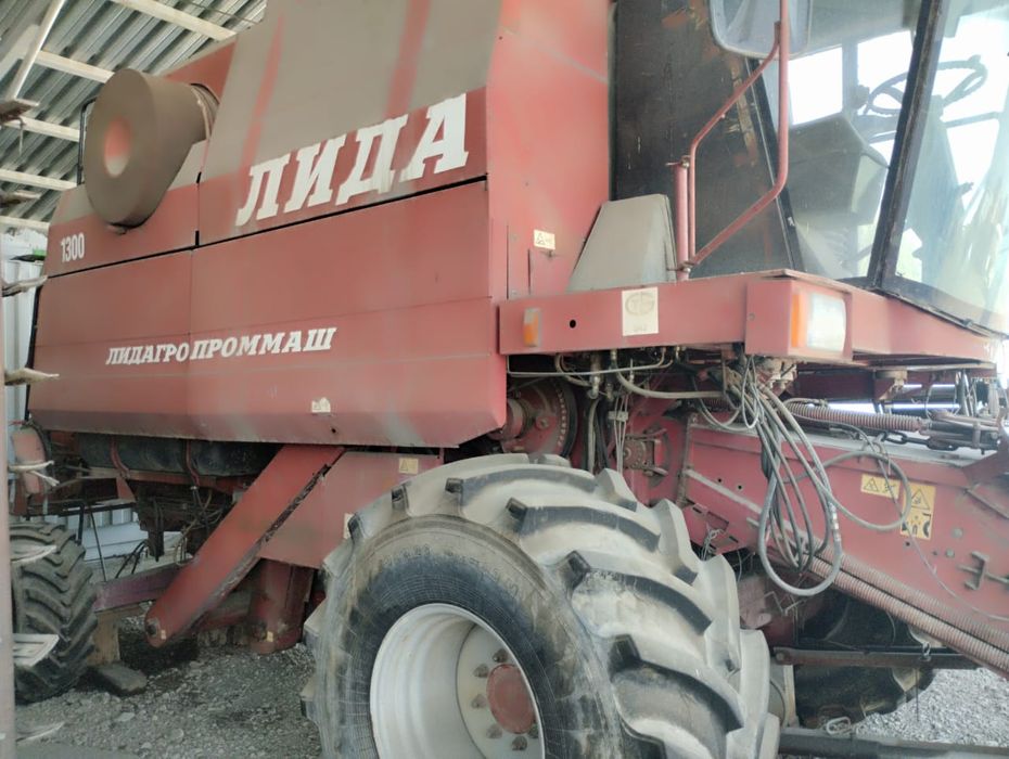Продам комбайн ЛИДА 1300