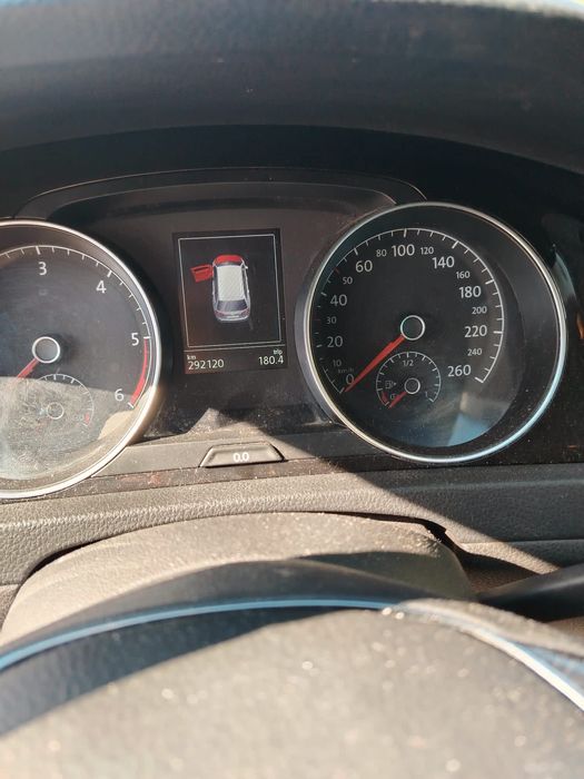 Vând Volkswagen Golf Variant 2015, cutie automată DSG