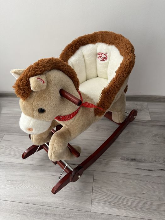 Calut Balansoar cu spatar roti si sunete RCO