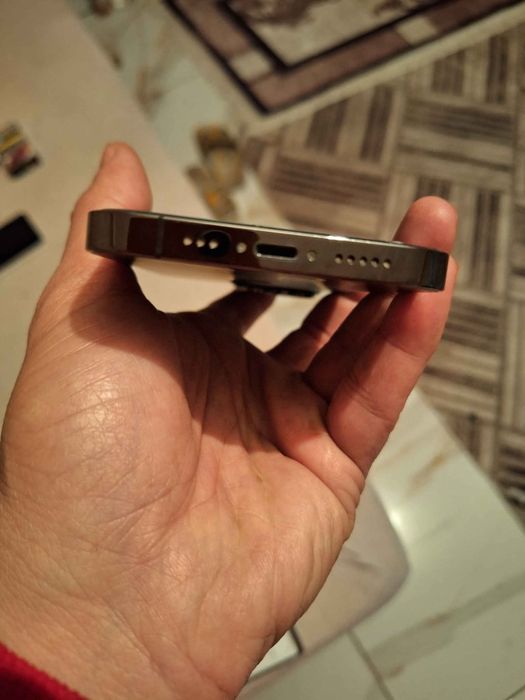 Продавам Iphone 13 Pro СПЕШНО