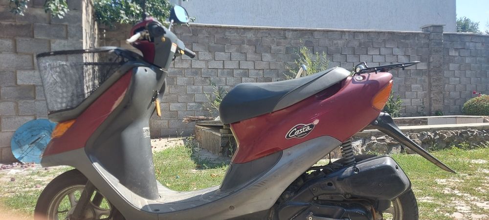 Продам мопед Хонда 60 кубов