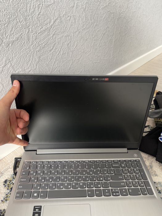 Lenovo - конкретно какой не знаю!