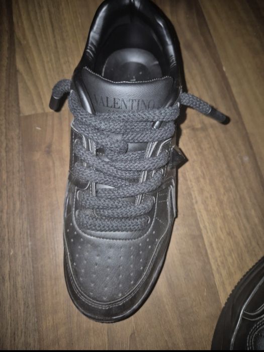 Valentino Garavani sneakers- marimea 45