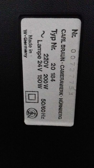 Paximat International 1850 Braun Nuernberg Diaprojektor