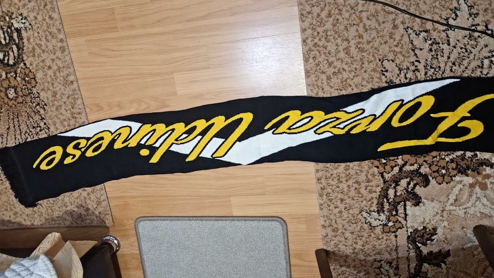 Футболни шалове на Борусия Д, Баиерн М,Удинезе