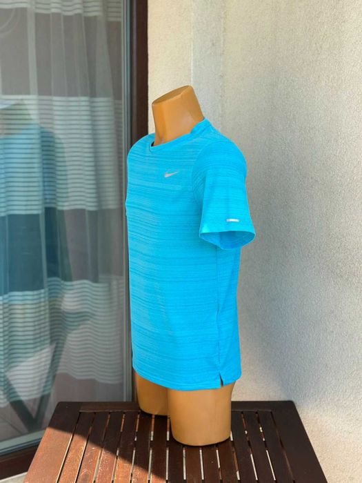 Мъжка тениска Nike Dri-Fit - размер S, Отлично състояние