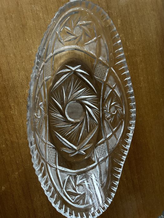 Елипсовидна купа  от чешки кристал