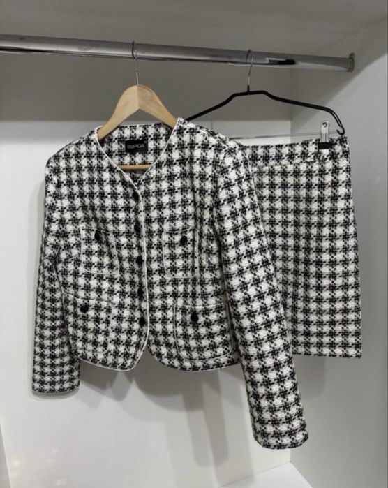 Двойка женская твид