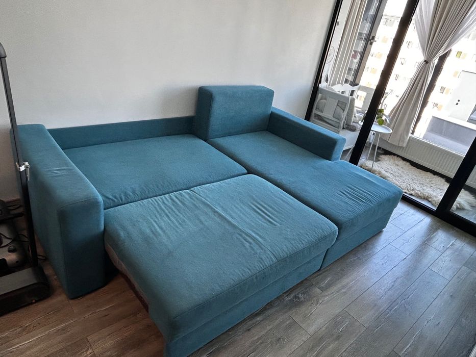 Canapea extensibila 3 locuri