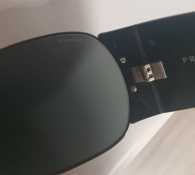 Ochelari de soare Prada