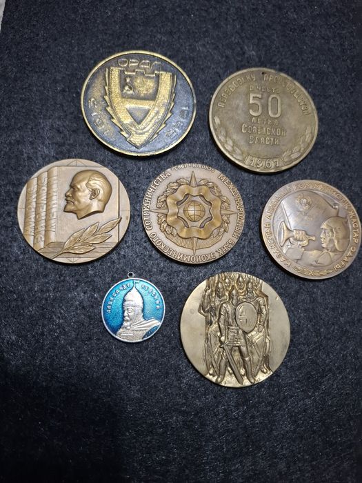 продам настольные медали СССР