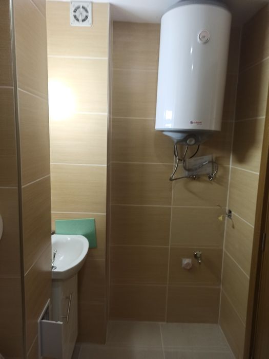 Дава се под наем Двустаен апартамент в Пазарджик, Център - 52 кв.м за 254.49 € - Снимка #5