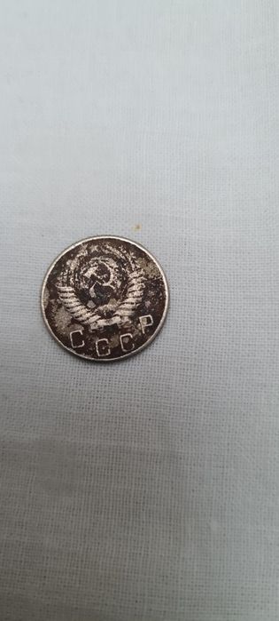 Продаю старые монеты