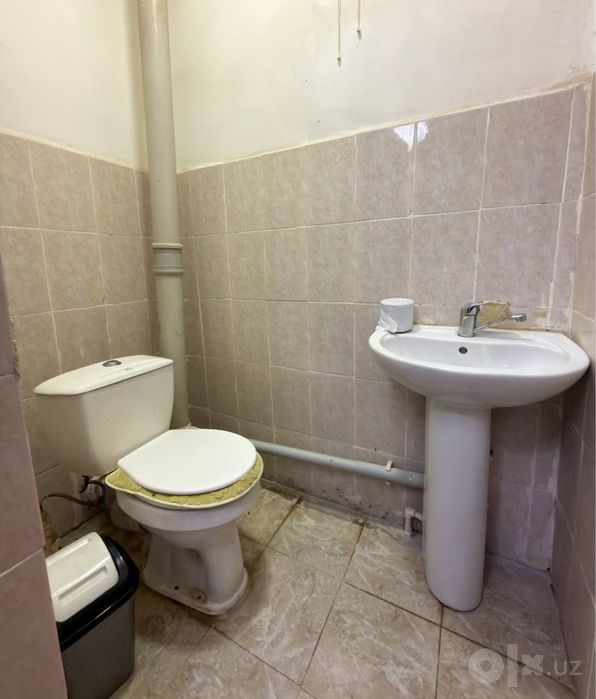 Toshkent Viloyati Nurafshon shaxrida 3 xonalik 60 kv.mlik dom sotiladi
