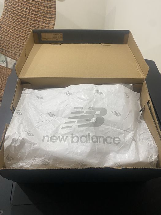 Женски маратонки New Balance 9060