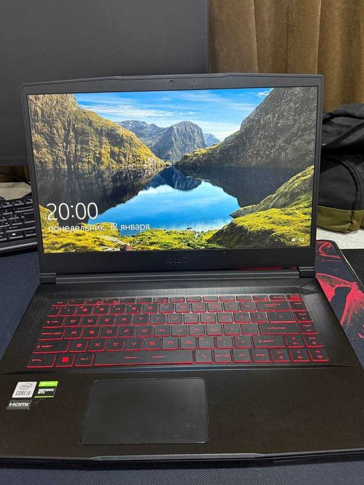 Noutbuk sotiladi MSI