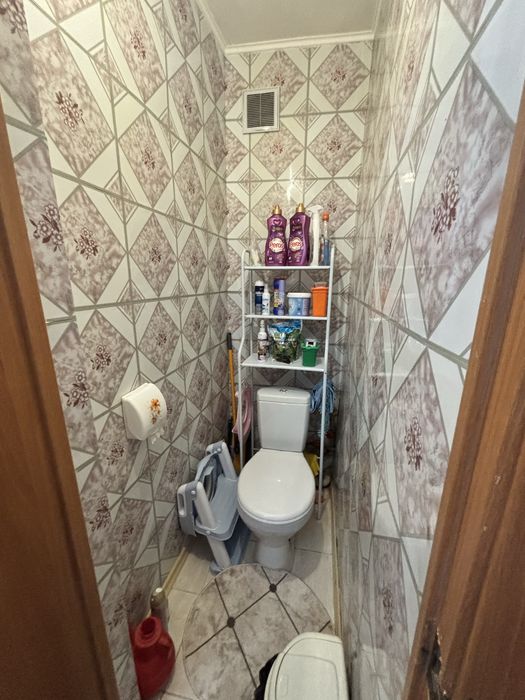 Продам двухкомнатная квартира