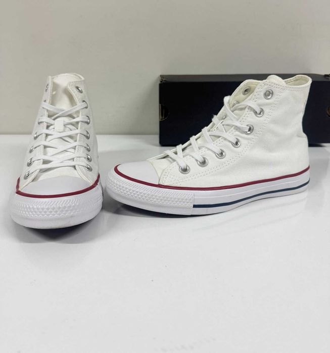 Converse Chuck Taylor All Star Classic