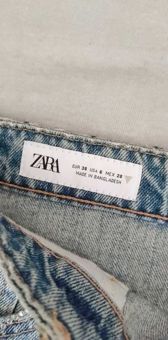 Zara Pantaloni Scurți Denim cu Cristale, Mărimea 38, Noi cu Etichetă - PRET REDUS DE LA 40 euro
